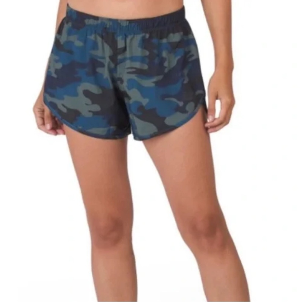 New Balance NWT Camo Print High Rise Athletic Shorts Lightweight Design
